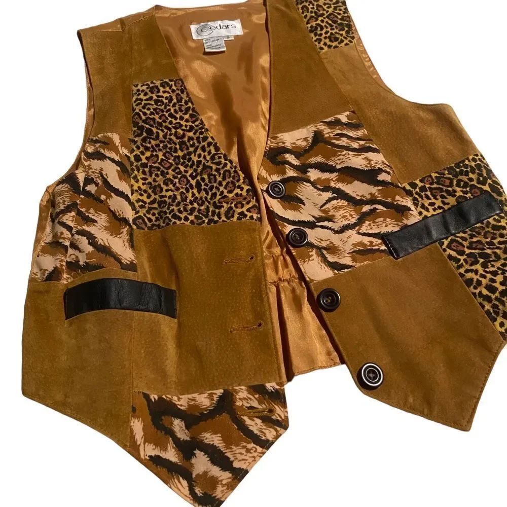 Cedars size small vest never worn see pics